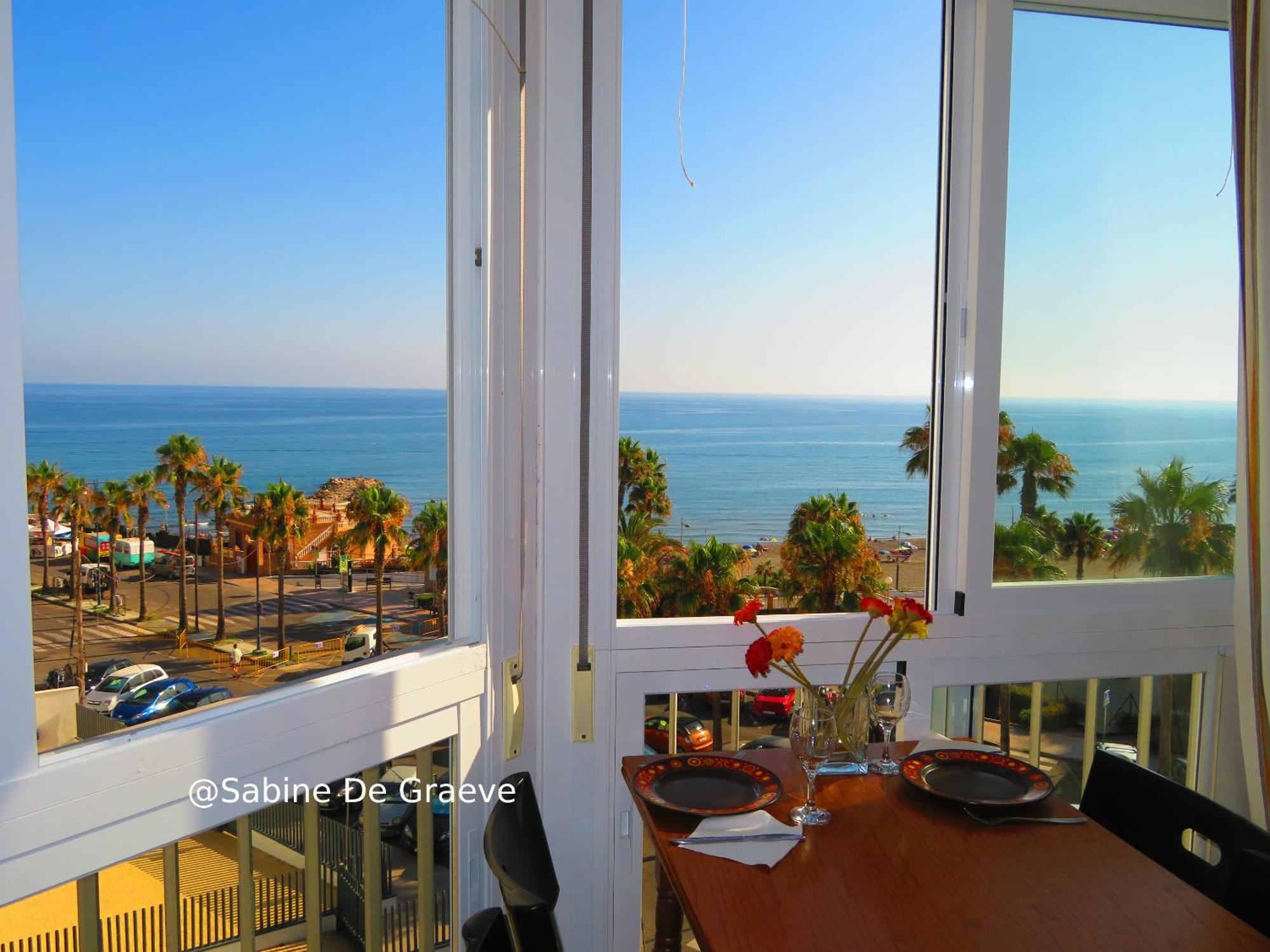 Love Nest By The Sea Wake Up With Ocean Views In Every Room Ruselo R408 Torrox Room photo
